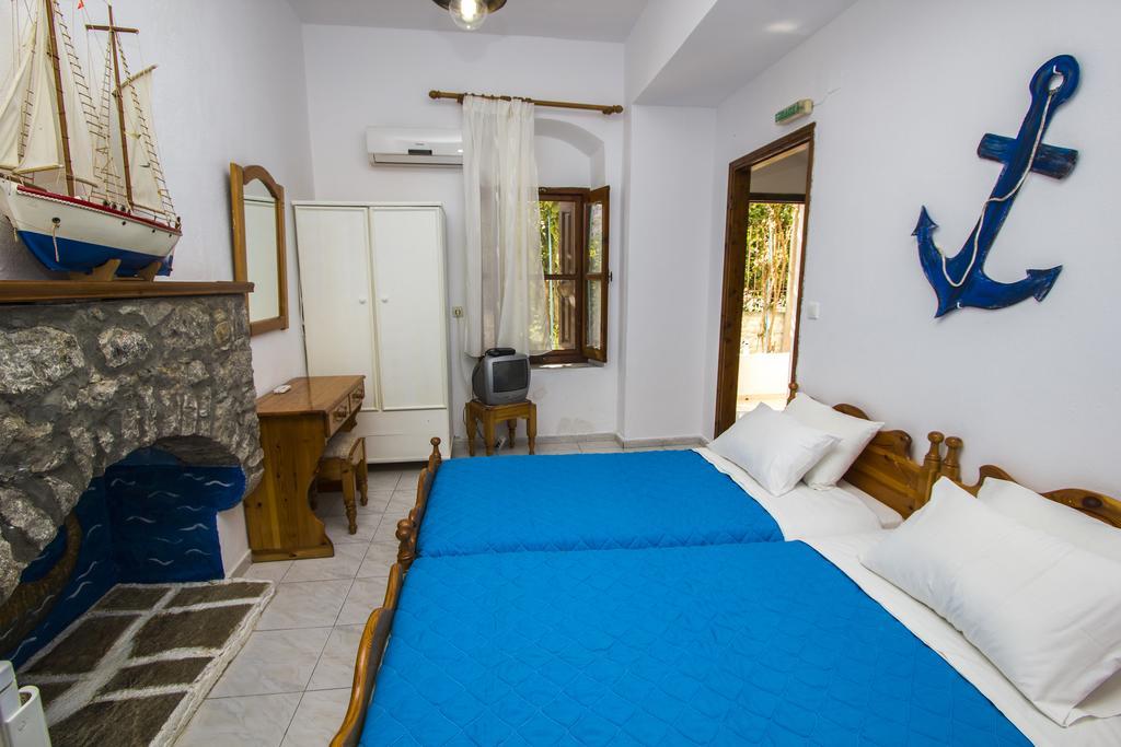 Symi Center Hotel Room photo