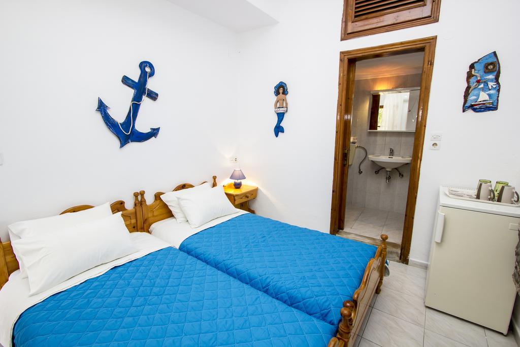 Symi Center Hotel Room photo