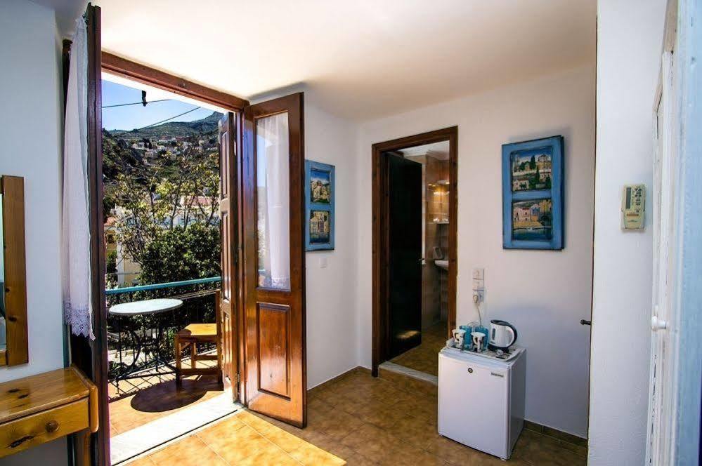 Symi Center Hotel Exterior photo
