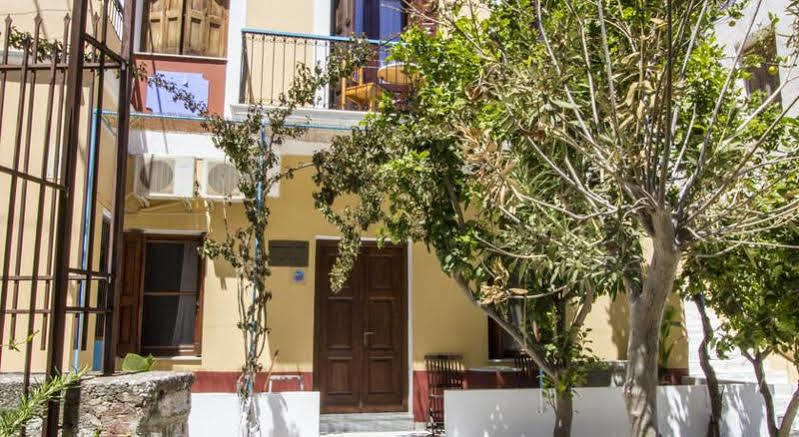 Symi Center Hotel Exterior photo
